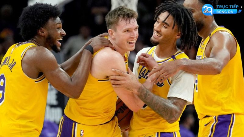 Tiềm năng và cơ hội tại Los Angeles Lakers